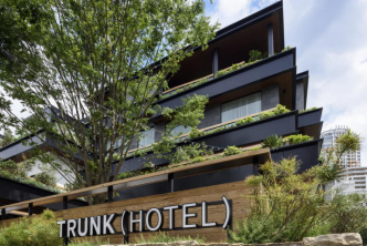Trunk hotel