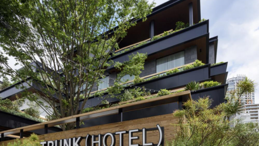 Trunk hotel